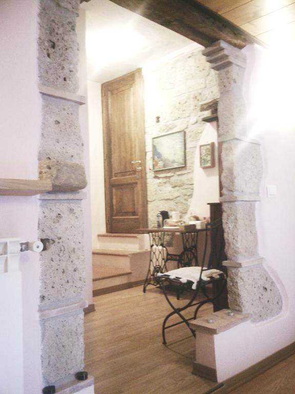 4 Assi Apartment Pitigliano Room photo